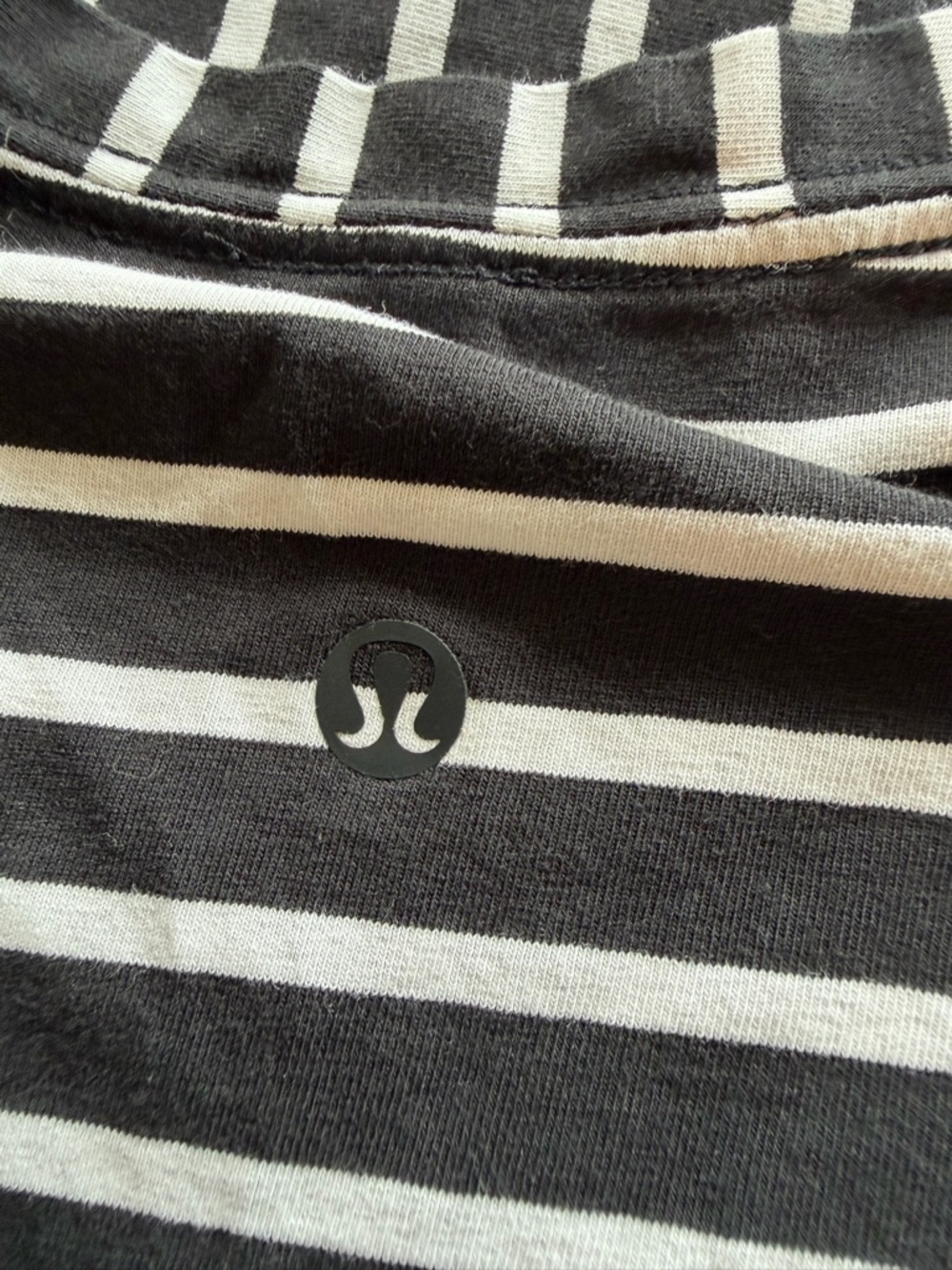 lululemon athletica Black & White Striped V-Neck Tee - Picture 3 of 4
